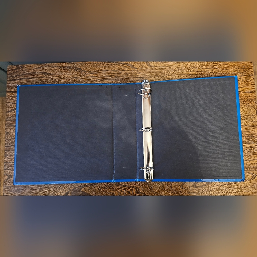 Baseball binder - Picture 2 of 7